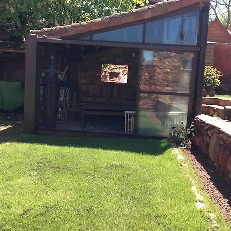 Exclusiva Casa Rural Con Jardin Madriguera
