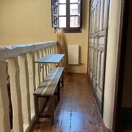 Exclusiva Casa Rural Con Jardin Madriguera