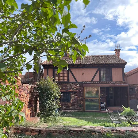 Exclusiva Casa Rural Con Jardin