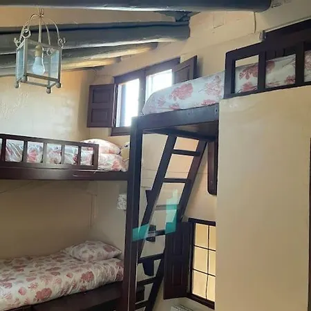 Сasa de vacaciones Exclusiva Casa Rural Con Jardin *