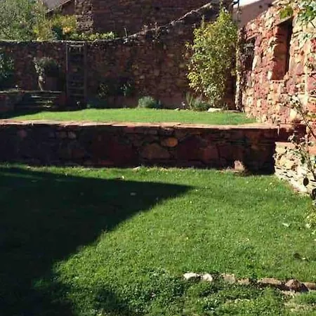 Сasa de vacaciones Exclusiva Casa Rural Con Jardin